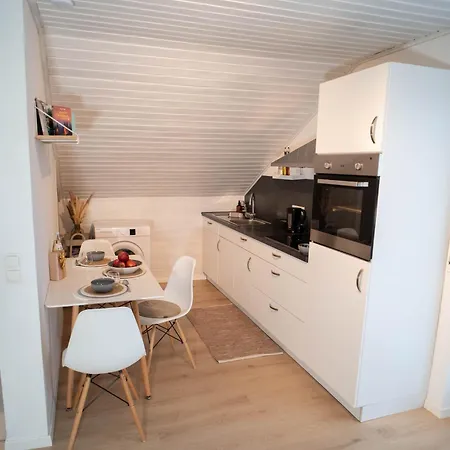 Charmantes Apartment Mit Balkon Mindelheim Exterior photo